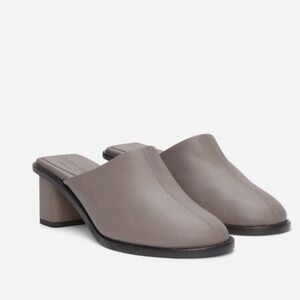 EVERLANE The Artist Leather Mule - Minimal Grey Size 8 with Shoebox
